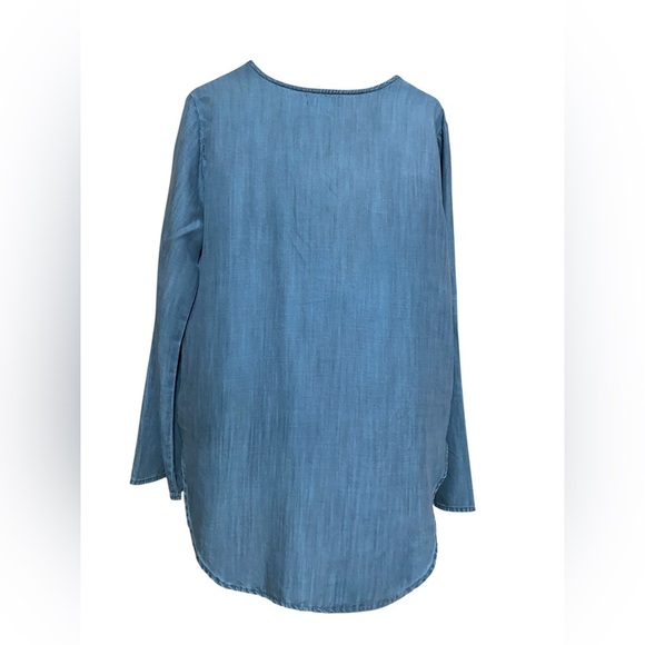 Cloth & Stone Anthropologie Large Blue Chambray Tunic Top with Lace Up Detail. - Picture 2 of 8